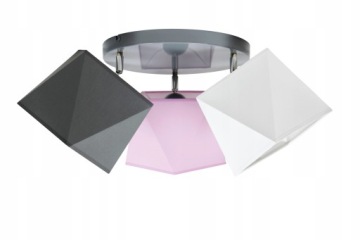 Потолочный потолок с потолочной лампой