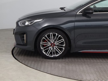 Kia Proceed Shooting Brake 1.6 T-GDI 204KM 2021 Kia ProCeed GT 1.6 T-GDI, Salon Polska, zdjęcie 14