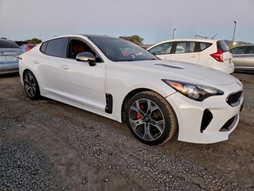 Kia Stinger 2021 Kia Stinger 2021 2.0 Benzyna 300KM, zdjęcie 4