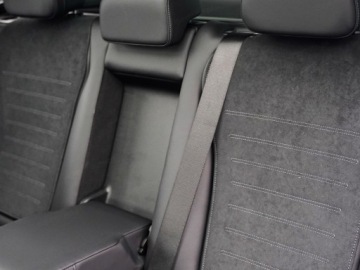 Mercedes GLC C254/X254 Coupe 2.0 220d 197KM 2025 GLC Coupe 220 d 4-Matic AMG Line 2.0 (197KM) 2025, zdjęcie 19