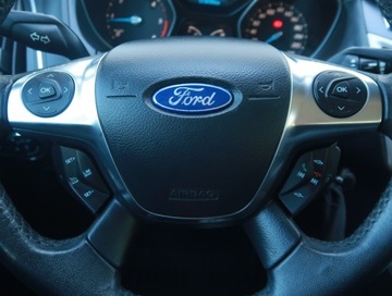 Ford Focus III Hatchback 5d 1.6 Duratorq TDCi DPF 115KM 2012 Ford Focus 1.6 TDCi, Klima, Klimatronic, Tempomat, zdjęcie 15