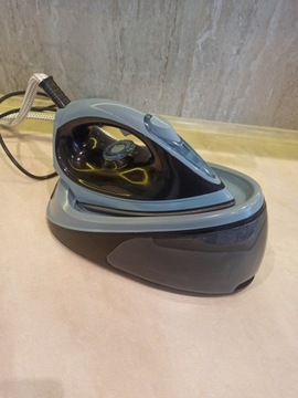 Stacja parowa Klarstein V2 2100 W UŻYWANA CZYTAJ OPIS