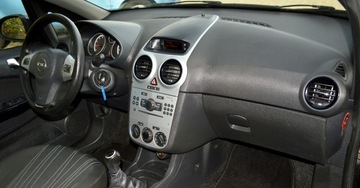 Opel Corsa D Hatchback 1.2 Twinport ECOTEC 80KM 2010 OPEL CORSA D 1.2 80 KM, zdjęcie 32