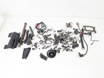 KAWASAKI VERSYS 650 07-09 ВИНТЫ MIX MOUNT BRACKET