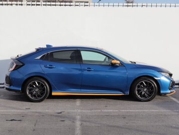 Honda Civic X Hatchback 5d 1.0 VTEC Turbo 129KM 2017 Honda Civic 1.0 VTEC Turbo, Salon Polska, zdjęcie 5