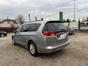 Chrysler Pacifica II 3.6 V6 291KM 2018 Chrysler Pacifica 3.6 benzyna/Automat/8 miejsc/Fak, zdjęcie 6
