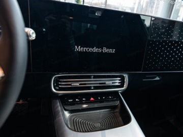 Mercedes CLA C118/X118 2025 MERCEDES-BENZ CLA 180 Progressive Sedan 1.5 (136KM) 2025, zdjęcie 7