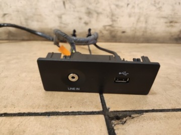 Разъем USB-порта панели Focus III MK3