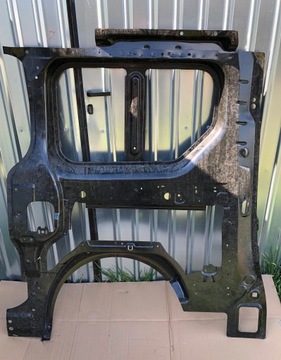 RENAULT TRAFIC III VIVARO B BŁOTNIK PRAWY TYŁ