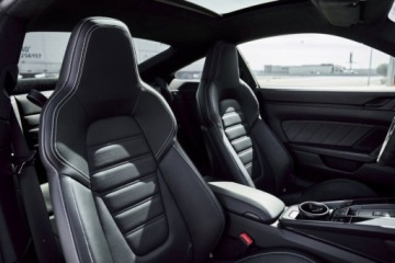 Porsche 911 992 2022 Porsche 911 Carrera 4 GTS 2022 3.0 Benzyna 443KM, zdjęcie 29