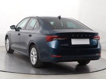 Skoda Octavia III Liftback Facelifting 1.5 TSI ACT 150KM 2020 Skoda Octavia 1.5 TSI, Salon Polska, zdjęcie 3