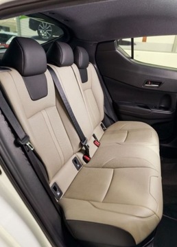 Toyota C-HR I Crossover Facelifting 2.0 Hybrid Dynamic Force 184KM 2020 Toyota C-HR 2.0 Hybrid Selection 2.0 Hybryda 184KM, zdjęcie 17