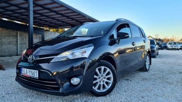 Toyota Verso Minivan 1.8 Valvematic 147KM 2013 Toyota Verso 1.8BENZ manual Navi kamera 7 osob bi xenony climatronic 1.8