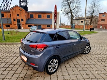 Hyundai i20 II Hatchback 5d Facelifting 1.0 T-GDi 100KM 2018 Hyundai i20 Navigacja. Kamera cofania. Serwisowany, zdjęcie 3