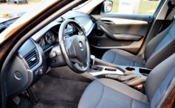 BMW X1 E84 Crossover sDrive18d 143KM 2011 BMW X1 Zadbana 2.0 Diesel 143KM, zdjęcie 6