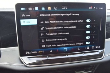 Volkswagen Passat B8 Variant Facelifting 2.0 TDI SCR 150KM 2025 Volkswagen Passat 2.0TDI DSG Elegance HAK IQ.Drive 17 Masaz Biala Perla VA, zdjęcie 12