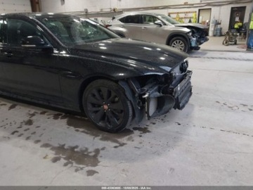 Jaguar XF II 2022 Jaguar XF R-Dynamic SE P300 2022 2.0l 2.0 Benzyna 296KM, zdjęcie 7