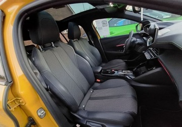 Peugeot 208 II e-208 Elektryczny 136KM 2022 Peugeot 208 20 e-208 GT 136 KM Serwis w ASO Gwarancja FV23 136KM, zdjęcie 15