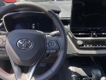 Toyota Corolla XII Sedan Facelifting 1.8 Hybrid 140KM 2025 GR Sport 1.8 Hybrid 140KM | Tempomat adaptacyjny!, zdjęcie 5