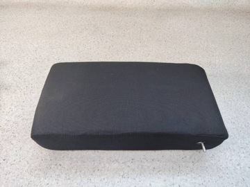 LOKETNÍ OPĚRKA POHOVKA ZADNÍ DRŽÁK NA HRNEK TOYOTA AVENSIS T25 FACELIFT