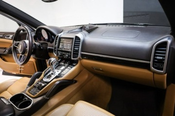 Porsche Cayenne II SUV Facelifting 4.2 D 385KM 2016 Porsche Cayenne S V8*385KM*Salon, zdjęcie 23