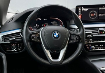 BMW Seria 5 G30-G31 Touring Plug-In 2.0 530e 292KM 2022 BMW Seria 5 4x4 Skora Navi Kamera Sport Full Led Automat FV23, zdjęcie 20