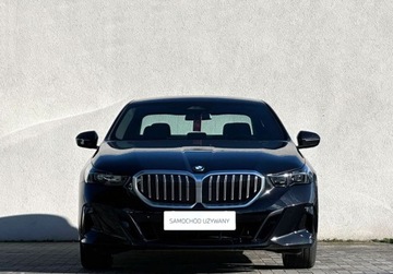 BMW Seria 5 G90-91 2024 BMW Seria 5 BMW 520i xDrive M Sport Shadow line FV23 Adaptive LED 2.0, zdjęcie 4
