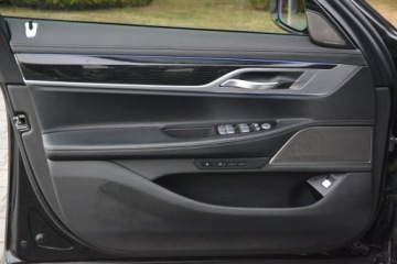 BMW Seria 7 G11-G12 2019 BMW 740 G11/12 3.0 Hybryda 386KM M-PAKIET, zdjęcie 21