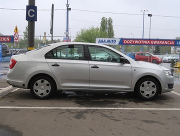 Skoda Rapid II Spaceback 1.2 MPI 75KM 2015 Skoda Rapid 1.2 MPI, Salon Polska, Serwis ASO, zdjęcie 5