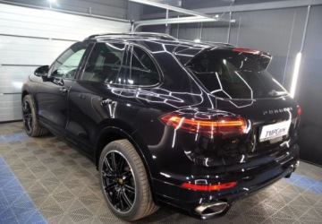 Porsche Cayenne II SUV Facelifting 3.0 D 262KM 2014 Porsche Cayenne 3.0 Diesel _ 262 KM _ Panorama _ LIFT 3.0 Diesel 262KM, zdjęcie 29