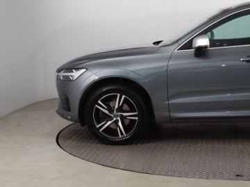 Volvo XC60 II Crossover D4 190KM 2018 Volvo XC60 D4, Salon Polska, Serwis ASO, 187 KM, zdjęcie 14