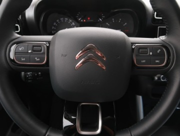 Citroen C3 Aircross  I Crossover 1.2 PureTech 110KM 2021 Citroen C3 Aircross 1.2 PureTech, Salon Polska, zdjęcie 16