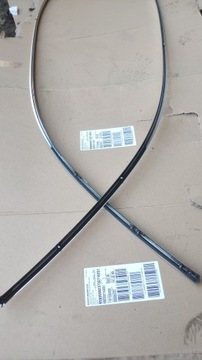 Накладка BMW E90 хромированная полоса правая