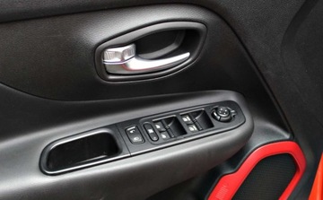 Jeep Renegade SUV 2.0 MultiJet 170KM 2015 Jeep Renegade 2.0d 4x4 Wersja TrailHawk Automatic Xenony Hak Gwarancja 1, zdjęcie 21
