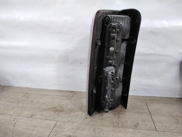 DODGE NITRO SVĚTLO ZADNÍ PRAVÁ