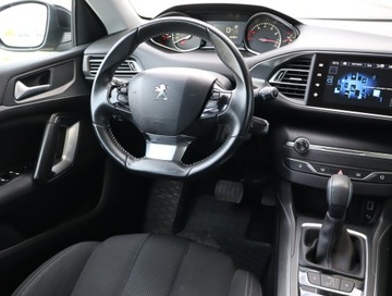 Peugeot 308 II SW 1.2 PureTech 130KM 2014 Peugeot 308 1.2 PureTech, Automat, Navi, Klima, zdjęcie 6