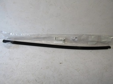 Opel Astra K V listwa szyby lewej tył 39208028