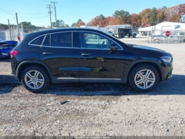 Mercedes GLA II 2021 Mercedes-Benz GLA 2021 r., 2,0L 4MATIC 2.0 Benzyna 221KM, zdjęcie 12