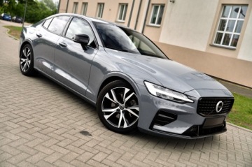 Volvo S60 III 2022 R-DESIGN__ 5 SZTUK W OFERCIE, zdjęcie 4