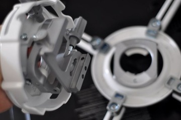 БЕСПРАКТНАЯ РУЧКА PRG-UNV БЕЛАЯ С МИКРОПРЕГУЛИРОВКОЙ