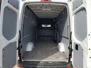 Mercedes Sprinter IV (W907/W910) 2024 Mercedes-Benz Sprinter eSprinter Delivery Van 2024 Elektryczny 134KM, zdjęcie 10