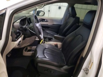 Chrysler Pacifica II 2023 Chrysler Pacifica Touring L 2023 3.6 Benzyna 287KM, zdjęcie 7