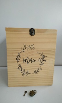 ДЕРЕВЯННЫЙ ЯЩИК MERCI TE WAKA С ЗАМКОМ