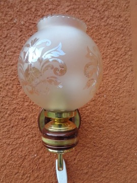 Стильный настенный светильник