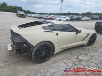 Chevrolet Corvette C7 2015 Chevrolet Corvette _C7_STINGRAY_Z51_1LT_6.2 L_455 km_2015r 6.2 Benzyna, zdjęcie 3