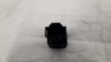 ВЫКЛЮЧАТЕЛЬ ТОПЛИВНОЙ ЗАСЛОНКИ SEAT VW PASSAT 3B0959833A