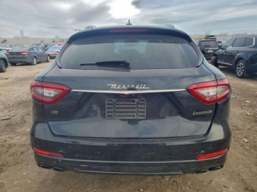 Maserati Levante 2019 Maserati Levante 2019 3.0 Benzyna 345KM, zdjęcie 2