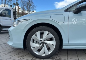 Volkswagen Golf VIII Hatchback Facelifting 1.5 eTSI mHEV 150KM 2025 Volkswagen Golf Life Plus 1.5 TSI eHybrid PHEV 150KM DSGc 1.5 Hybryda 150KM, zdjęcie 29