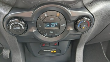 Ford Ecosport II SUV 1.0 Ecoboost 125KM 2016 Ford EcoSport 1.0i 125PS OPŁACONY Bezwypadkowy, zdjęcie 26