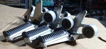 YAMAHA XJ 900 4KM 93-03 ЛЕВАЯ ПОДНОЖКА КРЕПЛЕНИЕ ЗАДНЕГО ПАССАЖИРА